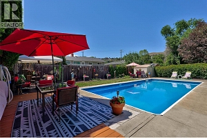 1683 SHERIDAN Drive - Photo 3