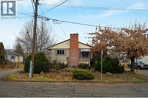 3005 39A Street - Photo 4