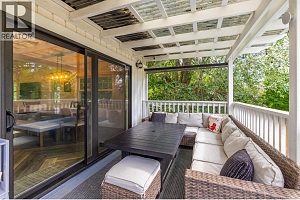 4382 GORDON Drive - Photo 19