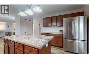 5749 MacKenzie Road - Photo 11