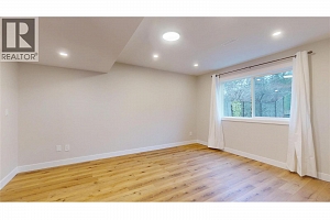 5749 MacKenzie Road - Photo 26