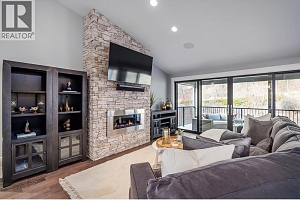 3085 Lakeview Cove Road - Photo 2