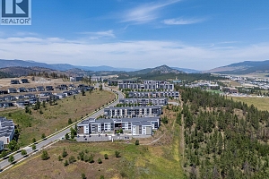 625 Academy Way Unit# 203 - Photo 2