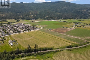 2049 Okanagan Street - Photo 3