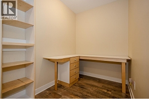 1093 Sunset Drive Unit# 203 - Photo 17