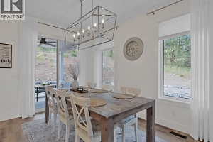 10290 Columbia Way - Photo 12