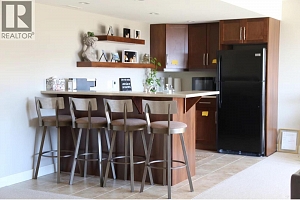 1243 FEEDHAM Avenue - Photo 4