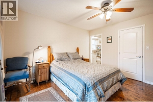 426 4th Street - Photo 17