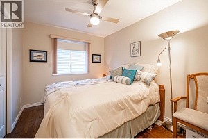 426 4th Street - Photo 22