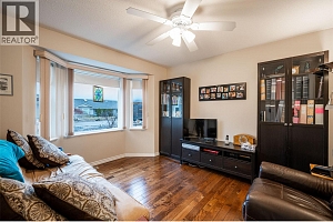 426 4th Street - Photo 26