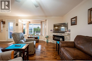 426 4th Street - Photo 6