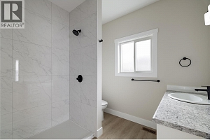 806 Cliff Avenue Unit# 102 - Photo 32