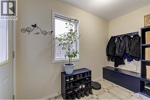 5280 Allenby Lane - Photo 17