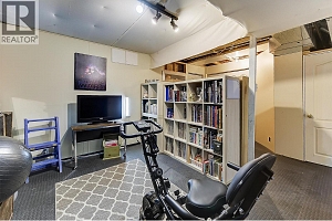 5280 Allenby Lane - Photo 45