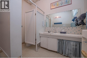 4111 27 Street - Photo 9