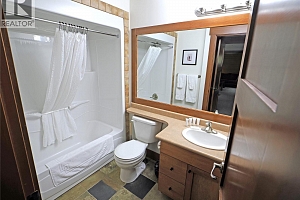 5257 Big White Road Unit# 304 - Photo 10