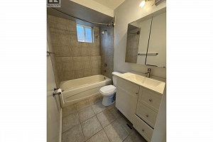 1025 Laurier Avenue - Photo 13