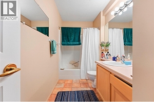 2435 Pleasant Valley Road Unit# 405 - Photo 12