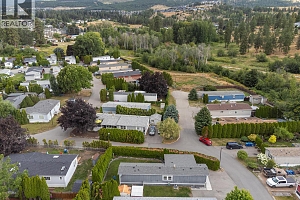 3381 Village Green Way Unit# 70 - Photo 22