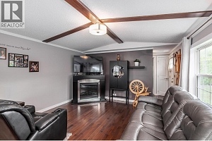 3381 Village Green Way Unit# 70 - Photo 6