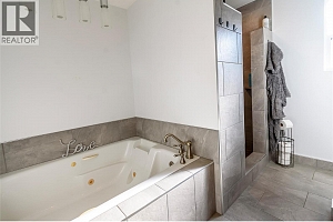 42 Lakeshore Drive - Photo 38