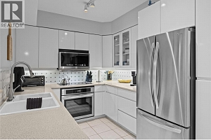 1152 Sunset Drive Unit# 706 - Photo 4