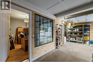 2797 Catherine Crescent - Photo 27