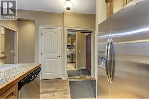 2760 Auburn Road Unit# 101 - Photo 16