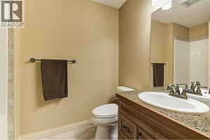 2760 Auburn Road Unit# 101 - Photo 36