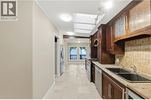 2005 Boucherie Road Unit# 98 - Photo 11