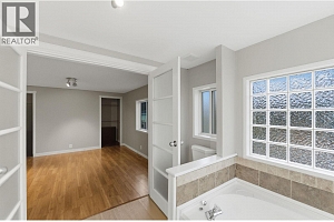 2005 Boucherie Road Unit# 98 - Photo 19