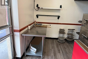 3507 32 Street - Photo 9