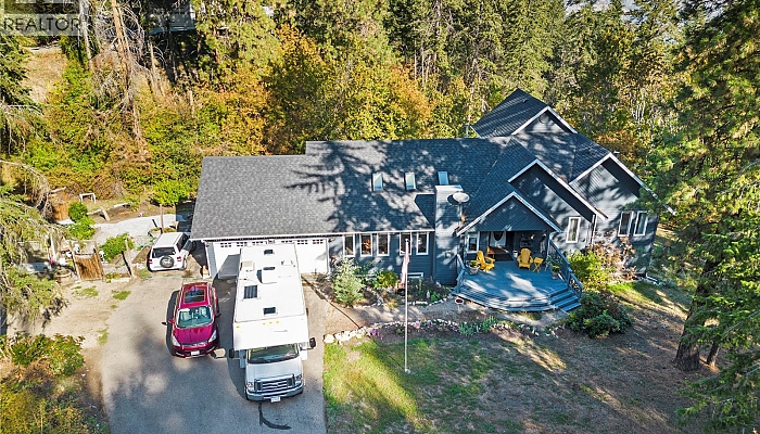 9292 Kokanee Road - Photo 1