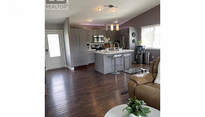 2670 Glenmore Road N - Photo 1