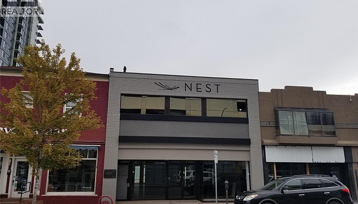 1607 Pandosy Street - Photo 1