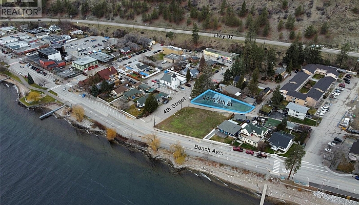 4416 4th Street - Photo 1