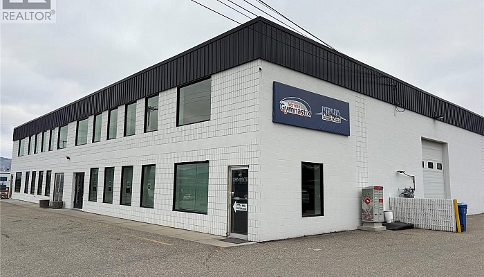 1935 11th Avenue Unit# 4 - Photo 1