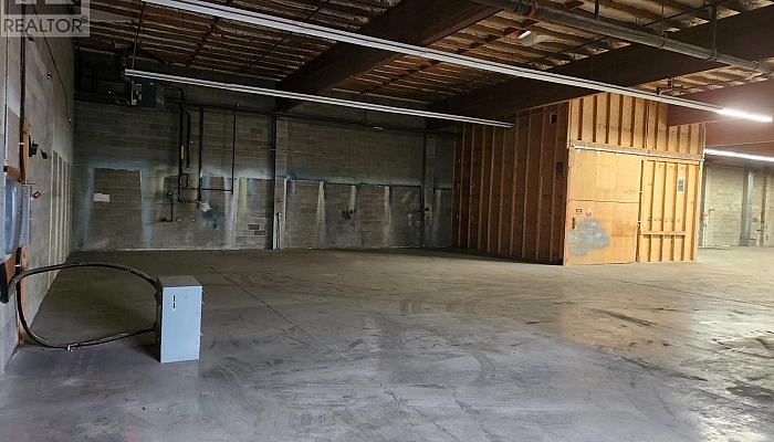 920 Leathead Road Unit# 8 - Photo 1