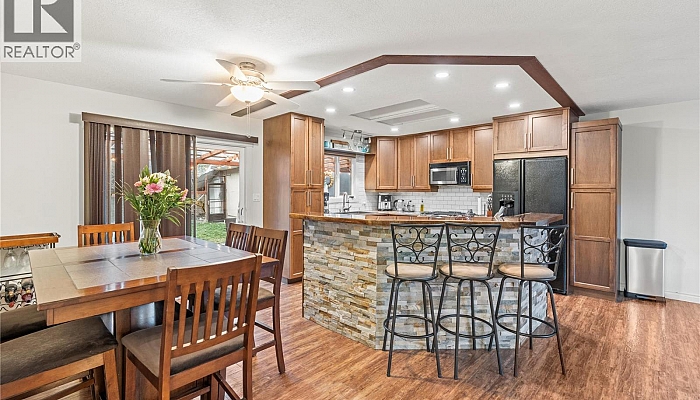 1718 Grandview Avenue - Photo 1