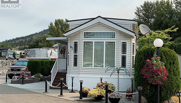 8000 Highland Road Unit# 42 - Photo 1