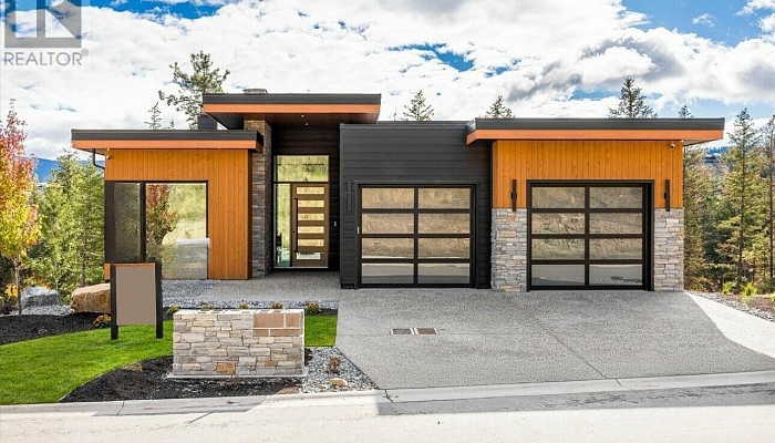 124 Wildsong Crescent W - Photo 1