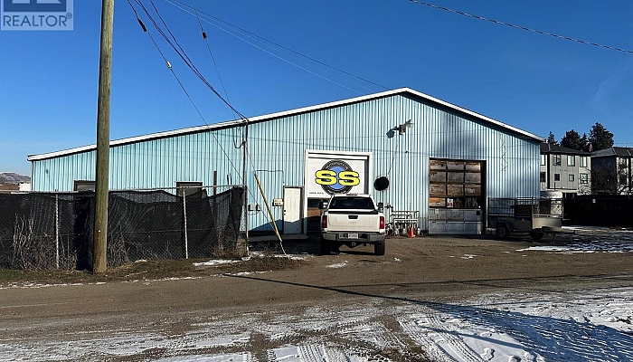 4600 20 Street Unit# Rear Shop - Photo 1