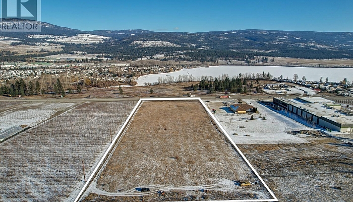 8070 Highway 97 N - Photo 1