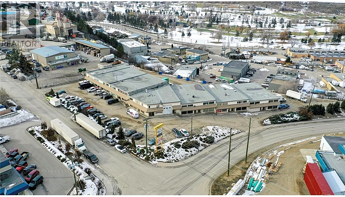 740 Waddington Drive Unit# 12 - Photo 1