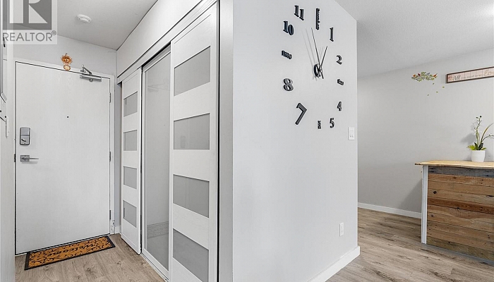 435 Franklyn Road Unit# 102 - Photo 1