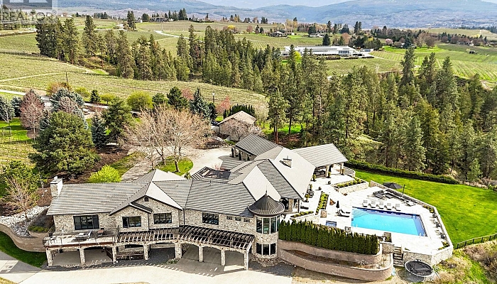 4040 Casorso Road - Photo 1