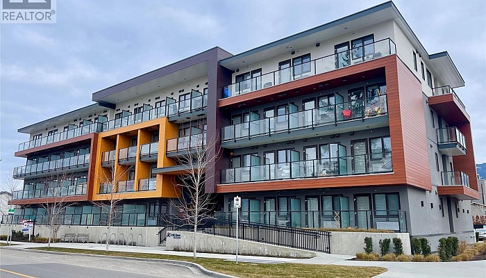 345 Dougall Road N Unit# 323 - Photo 1