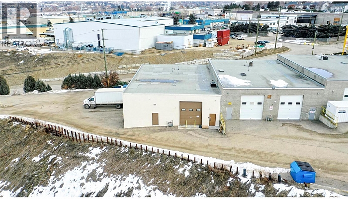 740 Waddington Drive Unit# 11 - Photo 1