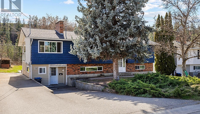 811 Tamarack Drive - Photo 1