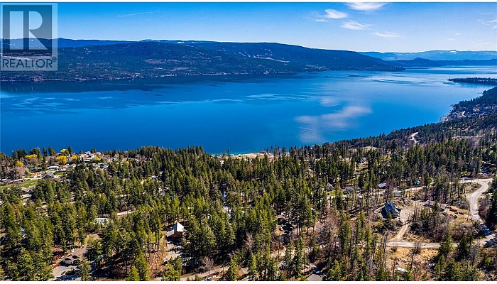 583 Moody Crescent - Photo 1